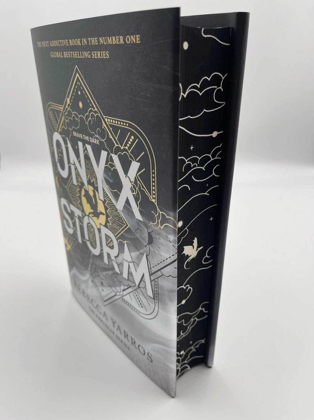 Onyx Storm Hardback ANZ Edition by Rebecca Yarros